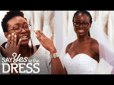 Entourage Doesn&#039;t Like The Dress They Picked Themselves! | Say Yes To The Dress UK