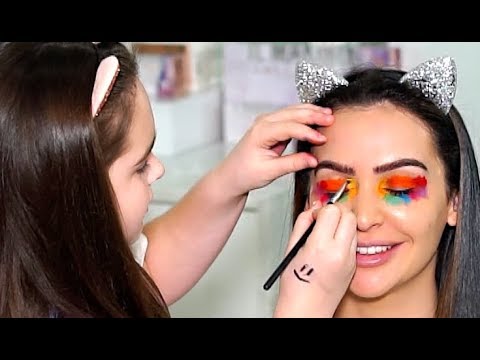 MY 11 YEAR OLD COUSIN DOES MY MAKEUP!